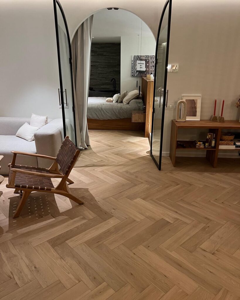 Reformas en casa con suelos modernos de Finfloor.